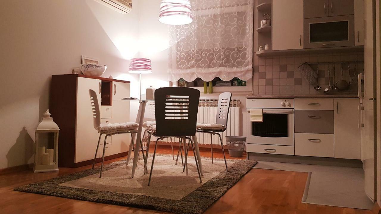 Apartment Dominik Осиек Екстериор снимка