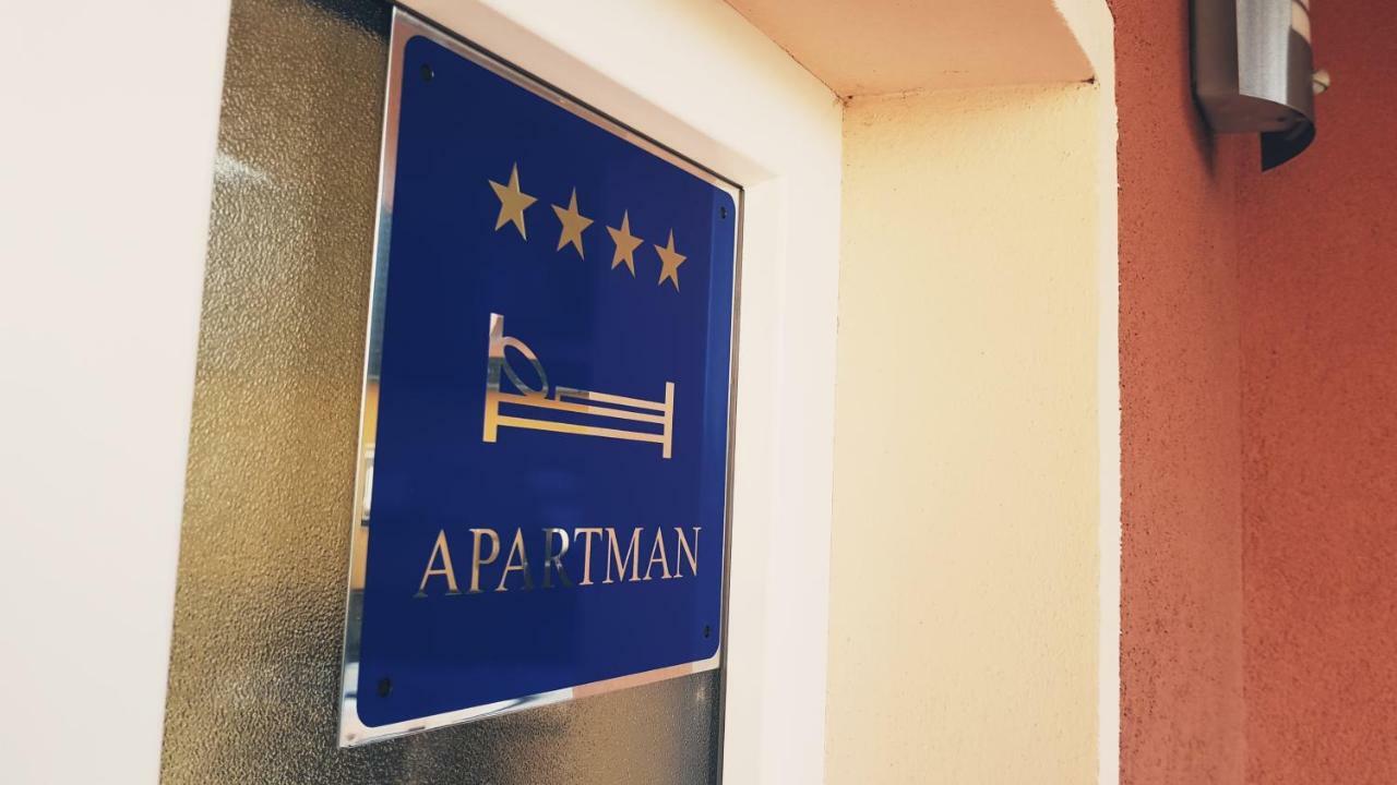 Apartment Dominik Осиек Екстериор снимка